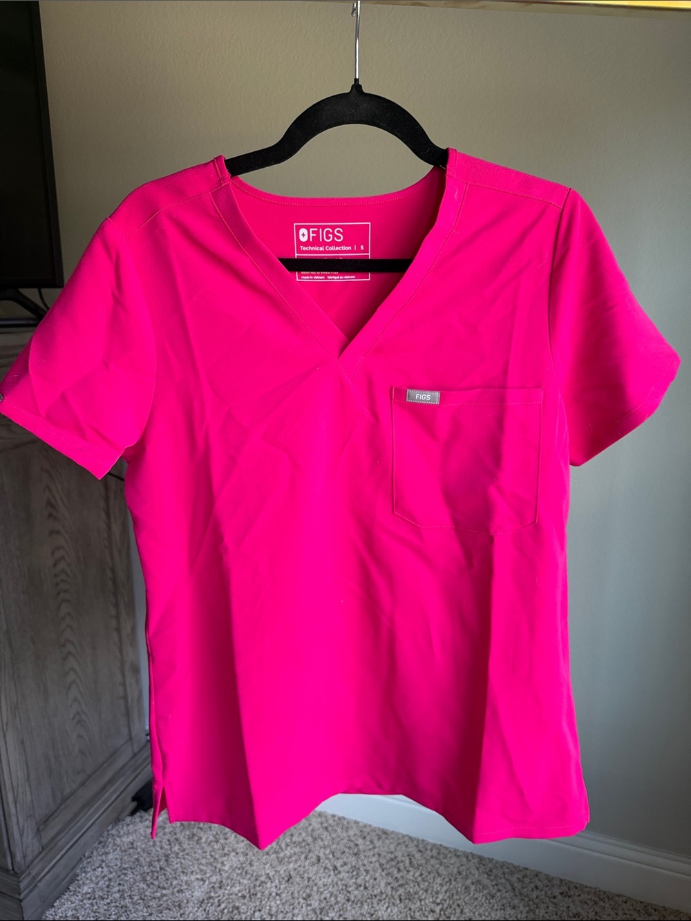 FIGS Women's V-Neck Scrub Top in Pink